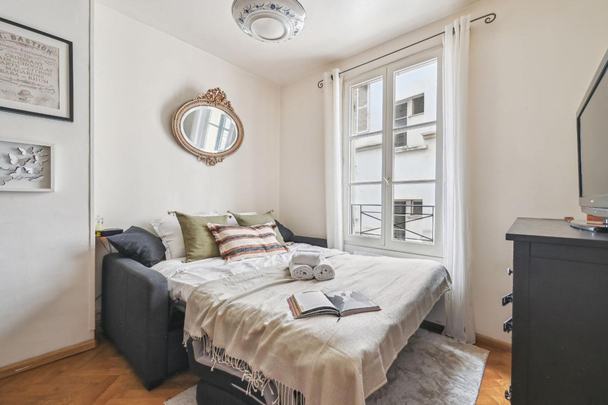 Eiffel Tower & Hotel Des Invalides - 1Br - Cityapartmentstay Parigi Esterno foto